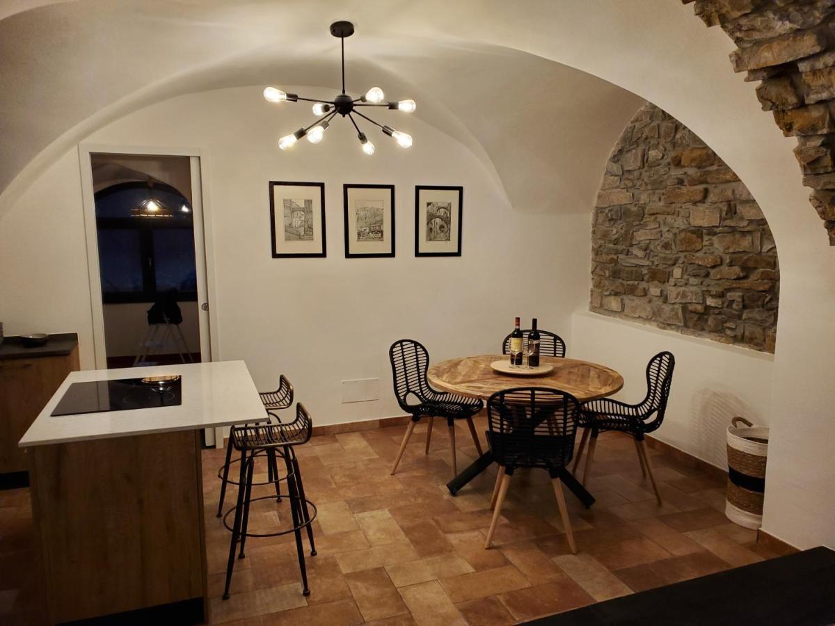 Casa Canadesi Costarainera