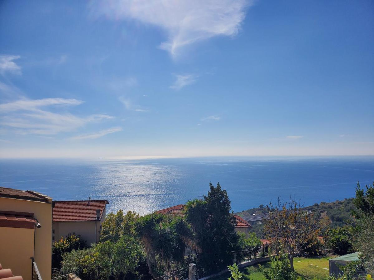 Casa Canadesi Ferienhaus Costarainera